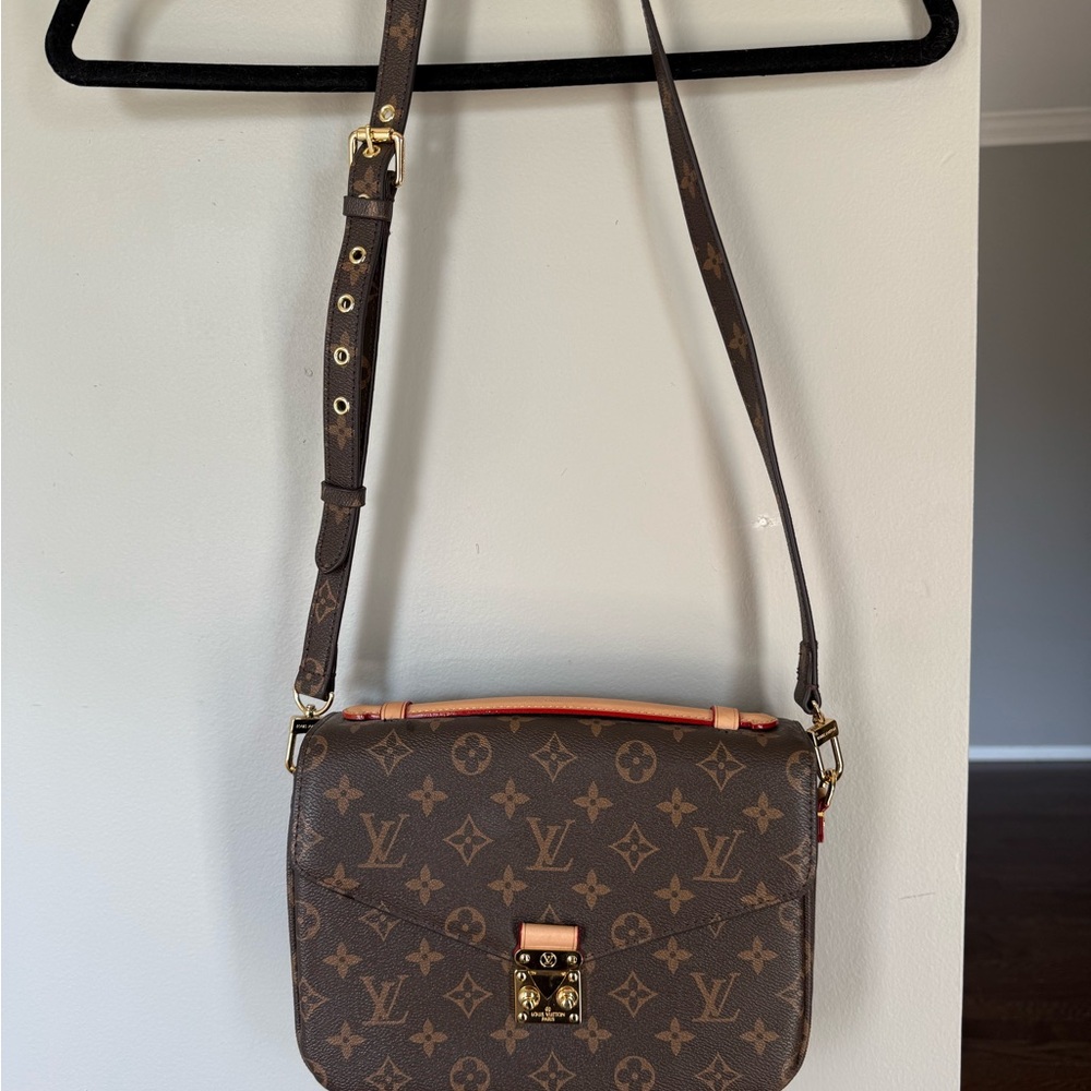 Lookalike Brown Monogram Crossbody Bag